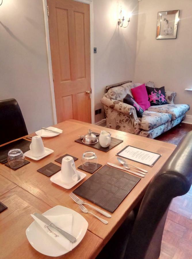 Laurels Bed and Breakfast Oswestry Exteriör bild
